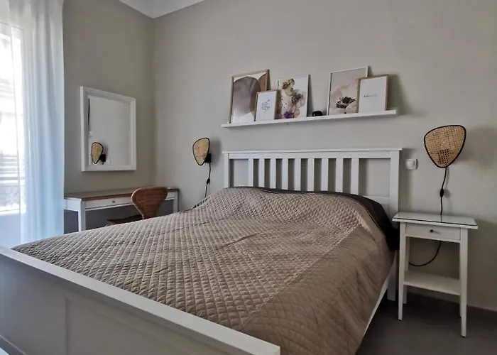 The Cozy Project - Break Nafplio